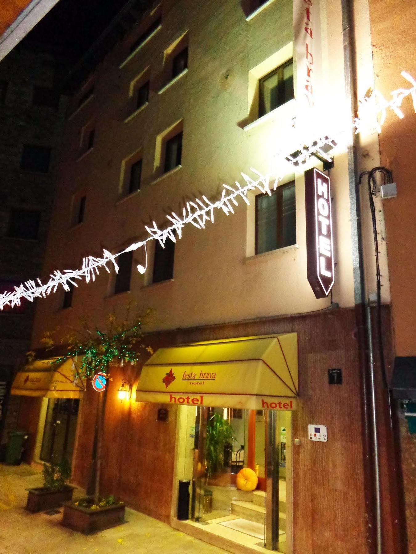 菲斯塔布拉瓦酒店 安道尔城 外观 照片